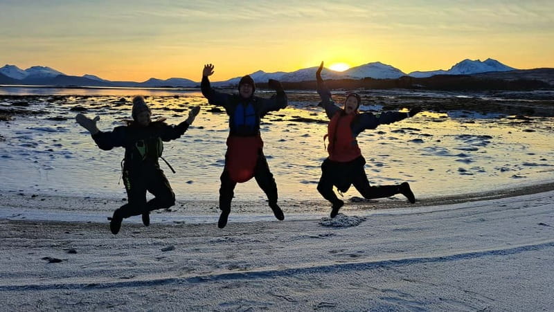 Tromsø: Easy Winter Kayaking Tour with Seal Watching - Starting Point and Transportation