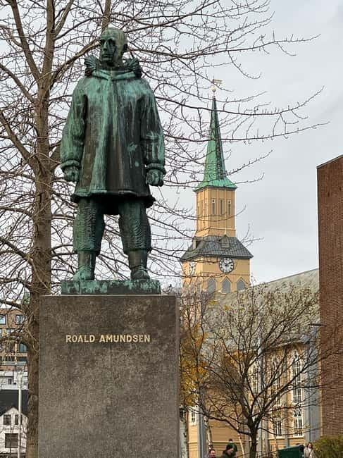 Tromsø: Evening City Walking Tour with Arctic Stories - Discovering Tromsø’s Heart: An In-Depth Look at the Walking Tour