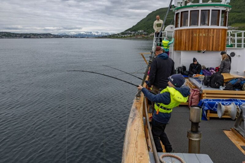 Tromsø: Fjord Fishing Cruise - Practical Tips for Your Fjord Fishing Trip