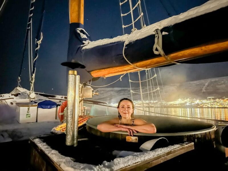 Tromso: Luxury Northern Lights Cruise with Hot Tub & Dinner - Why the Tromso Northern Lights Cruise Feels Special