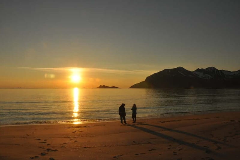 Tromsø: Midnight Sun, Campfire, Beach, Evening Tour - Scenic Drive to Kvaløya and Sommarøy