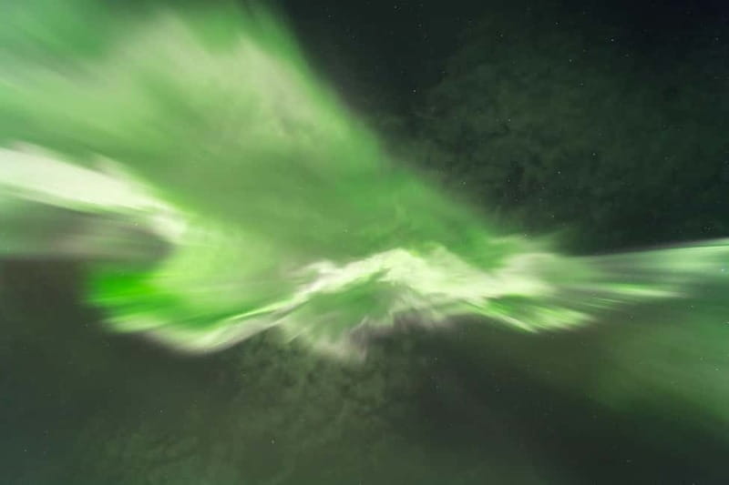 Tromsø: Northern Lights Hunt in French with Photographer - The Sum Up: A Genuine Arctic Experience