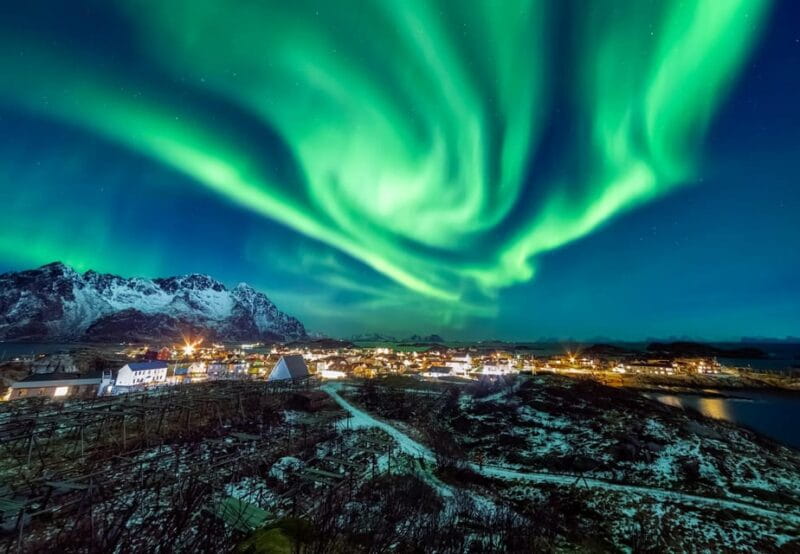 Tromsø: Northern Lights Tour with Campfire - Price and Logistics: Value and Practical Tips