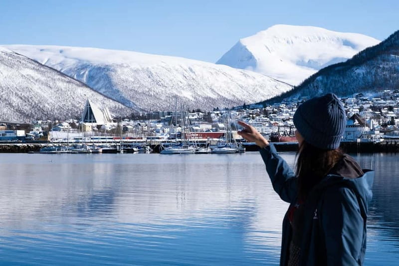 Tromsø: Private Photoshoot in the City Centre - The Sum Up: Who Should Consider This?