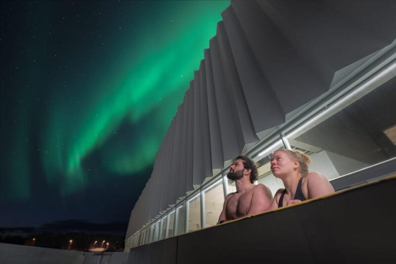 Tromsø: Spa/Pool with Bath, Sauna and Outdoor Heated Pool - Key Points / Takeaways
