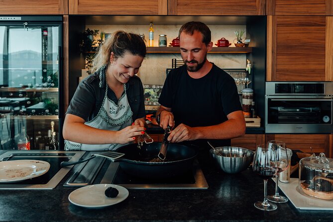 Truffle Hunting & Cooking Tour - Truffle Hunting Experience