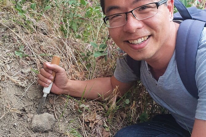 Truffle Hunting Experience in Assisi - Private Transportation and Tour