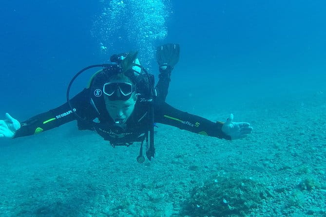 Try scuba dive - The Experience Provider: Seals Diving Center