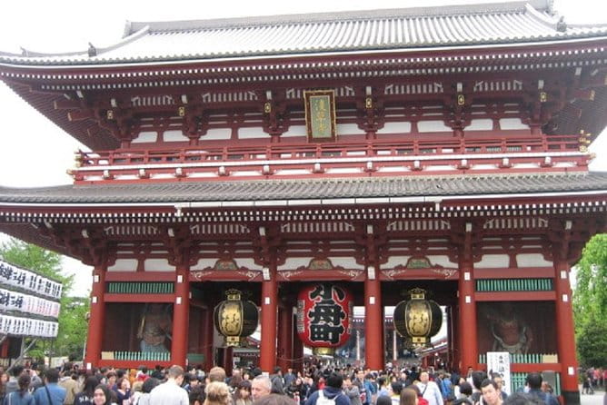 Tsukiji and Asakusa - 2 Major Complex - Dining and Shopping