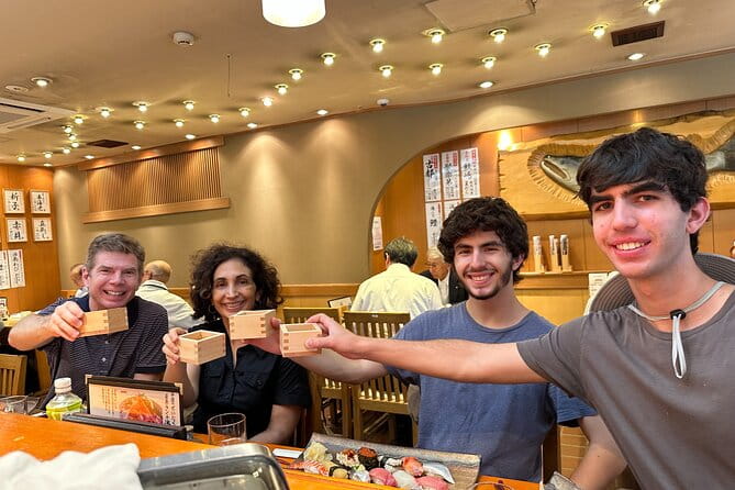 Tsukiji Market Eating Tour, Authentic Sushi & Sake Comparison - Knowledgeable and Personable Guide