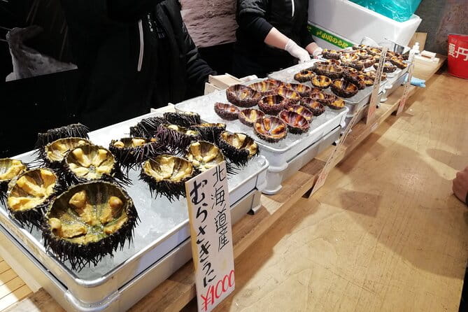 Tsukiji Outer Market Tour With a Market Insider - What to Expect During the Tour