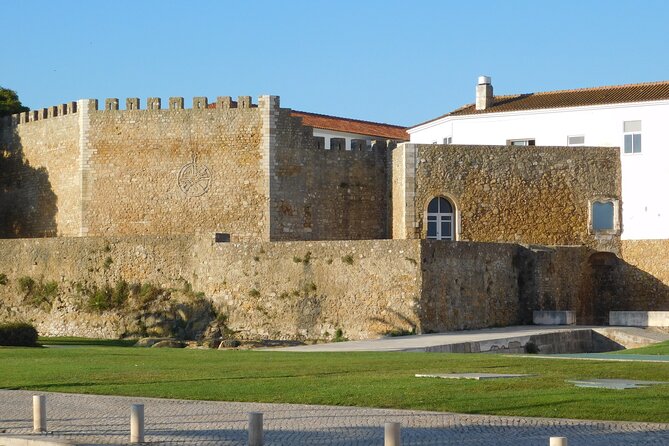 TUK Tuk Tour Around Lagos Old & New Town & Beaches - Best Way to Know Lagos - Insider Dining and Drinking Tips