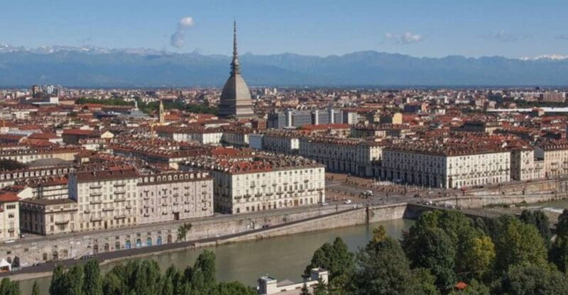 Turin: Private custom tour with a local guide - Key points / Takeaways