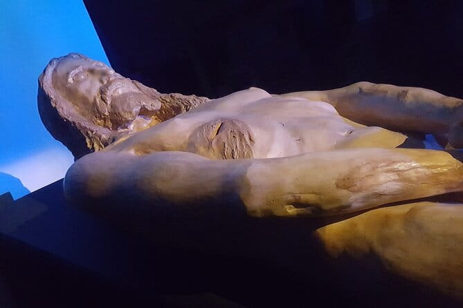 Turin: Private Tour on The Path of The Holy Shroud - FAQ