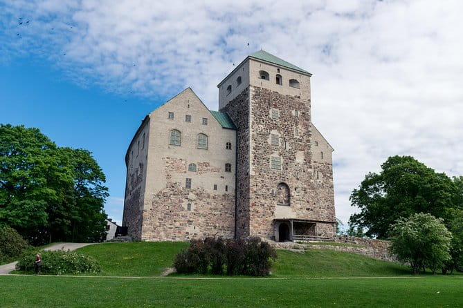 Turku tour from Helsinki - The Literary and Botanical Touches: University Botanical Garden & Market Square
