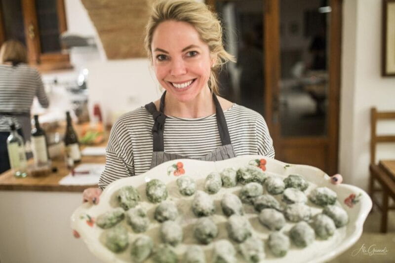 Tuscan Culinary Secrets Unveiled: Cooking Class & Dinner - The Dinner & Wine Pairing