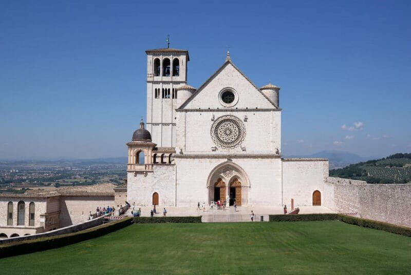 Tuscany & Assisi Small Group Day Trip from Rome with Wine - Key Points / Takeaways