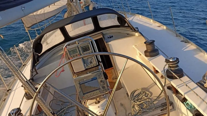 Tuscany: Cruise with Lunch and a Drink - Who Will Love This Experience?