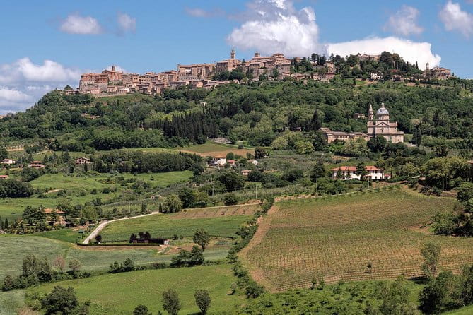 Tuscany from Rome , Montepulciano & Pienza with wine tasting and Lunch included - Entering Pienza: A Renaissance Masterpiece