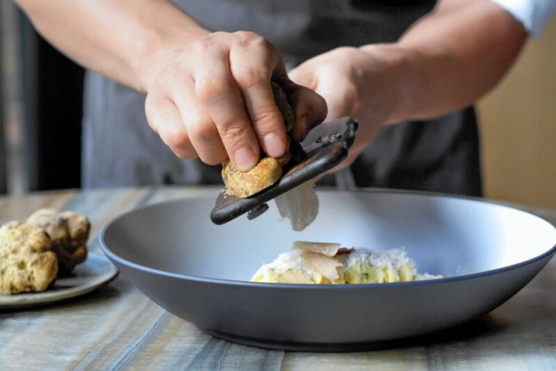 Tuscany: Truffle Hunting and Meal at a Winery - The Gourmet Lunch: Truffles and Local Flavors