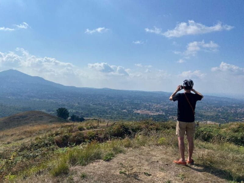 Tuscolo experience in ebike - Entering The Archaeological Park of Tusculum