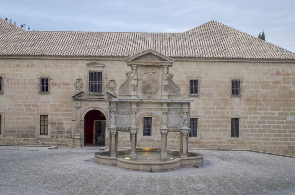 Ubeda and Baeza Combo Tour in Spanish - Itinerary and Highlights
