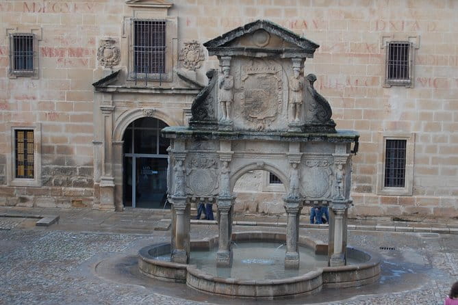 Úbeda and Baeza private tour in a day from Córdoba with tickets. - Who This Tour Is Perfect For