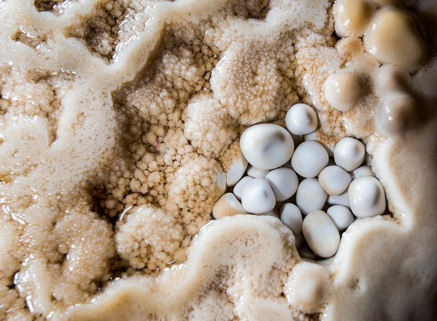 Udias: Guided Tour in a Mine and Access to a Natural Cave. - Safety Measures