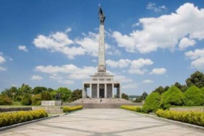 UFO & Blue Church Tour and Panoramic Tour Combo - A Deep Dive into the Experience