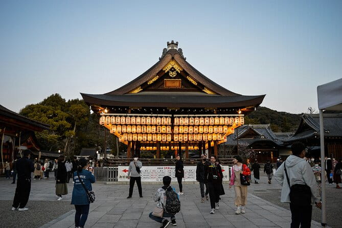 Ultimate Kyoto Gion Walk: Kiyomizudera, Geisha & Yasaka Shrine - Potential Sightings of Geisha