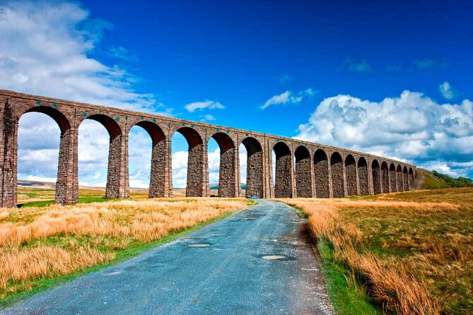 Ultimate Yorkshire Dales Tour - Magnificent Views - Photo Stops - Expert Guide - Who Will Love This Tour?
