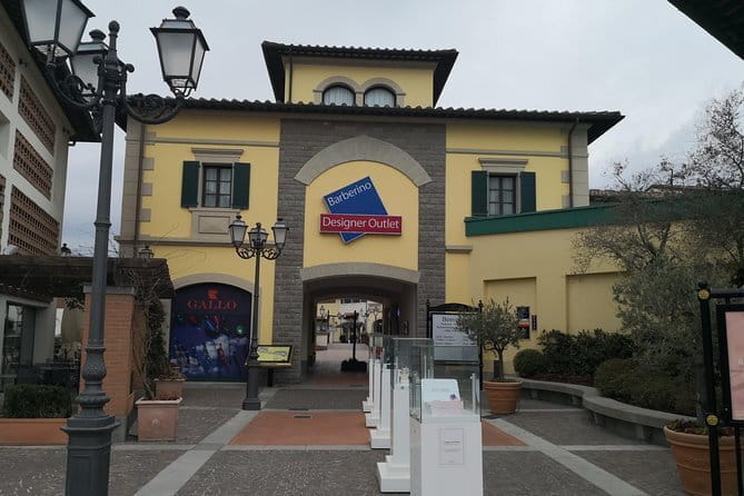 Unforgettable Shopping at Designer Barberino Outlet from Florence - Exploring the Barberino Outlet: A Detailed Look