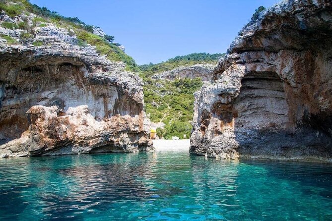 Unique Blue Cave and 6 Island Tour From Split - Komiza and Stiniva Cove