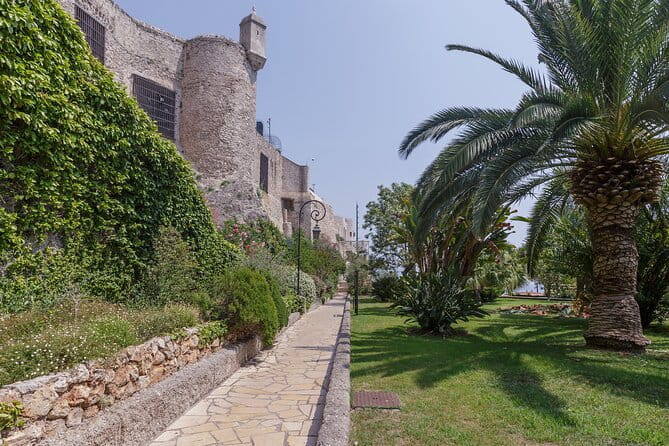 Unique Heritage of Monaco - Walking Tour - The Saint Nicholas Cathedral: A Historic Landmark