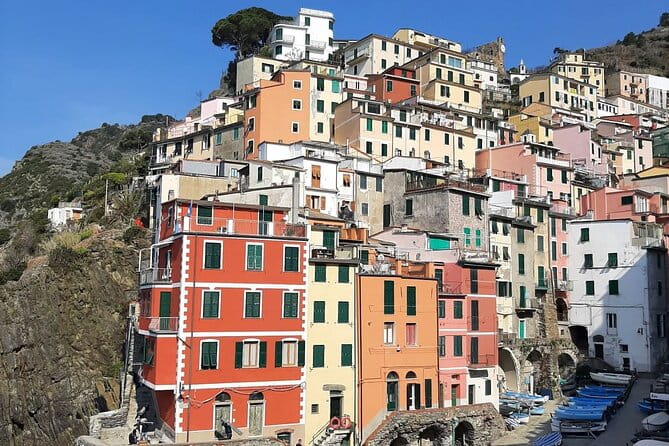 Uniquely classic Cinque Terre - An Authentic Day in Cinque Terre with a Knowledgeable Guide