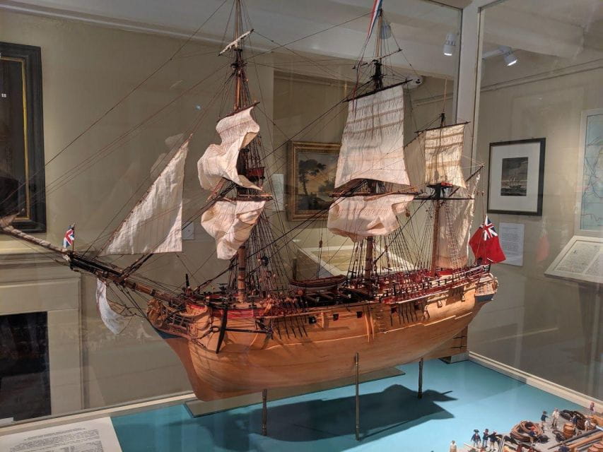 Unlock Whitbys Mysteries: In-App Audio Tour - Fishing Heritage at Tate Hill Pier