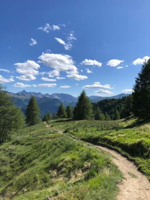 Upper Susa Valley: Guided sports trekking among alpine peaks and history - Exploring the Alps: A Detailed Journey into the Upper Susa Valley