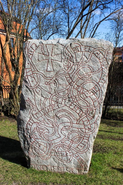 Uppsala: City Highlights and Hidden Gems Walking Tour - Key Points / Takeaways