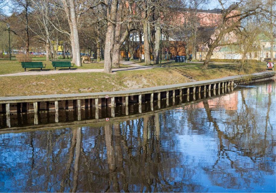Uppsala Scavenger Hunt and Sights Self-Guided Tour - Key Points