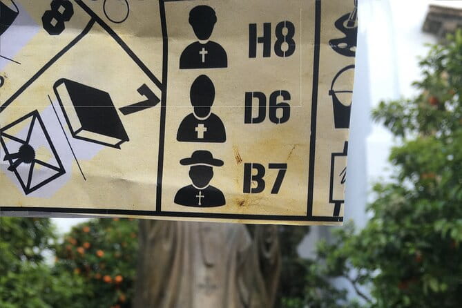 Urban Adventure Game in Seville with an app - Who Will Love This?