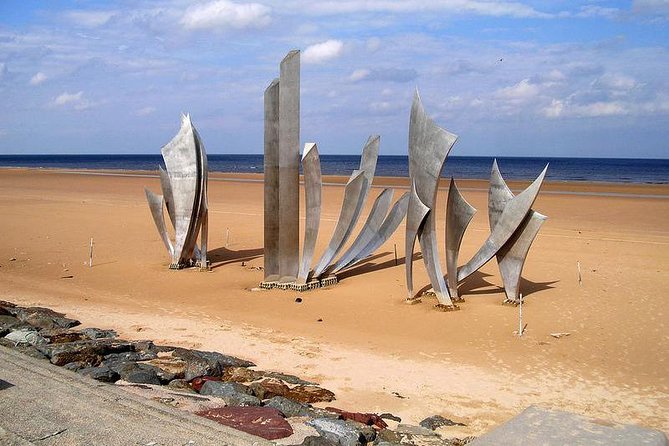Utah & Omaha Beaches D-Day Group Tour From Bayeux - Meeting and Pickup