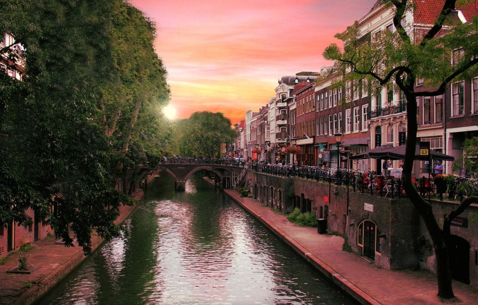 Utrecht: Guided Highlights Walking Tour - Key Points