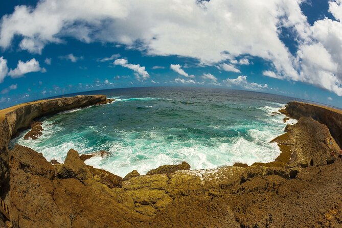 UTV 4 Hours Rental: Explore Arubas Amazing Hotspots by Yourself - Rental Inclusions