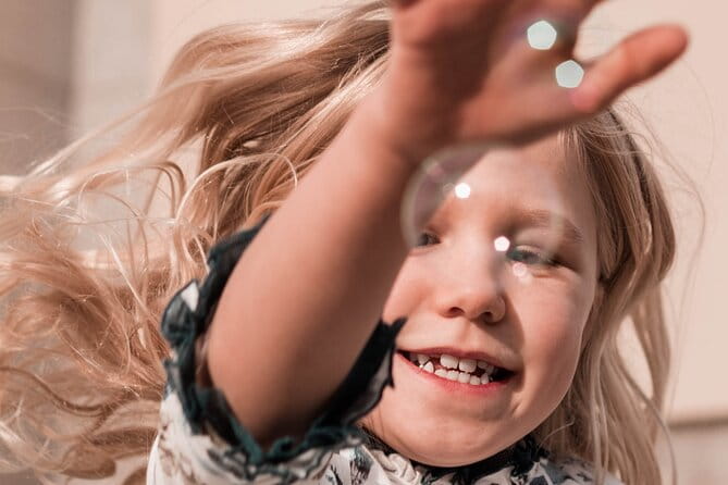 Vacation photographer. Madrid Photo Shoot. Take home more than just a selfie! - Who Should Consider This Tour?