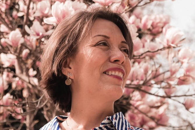 Vacation photographer. Madrid Photo Shoot. Take home more than just a selfie! - FAQ