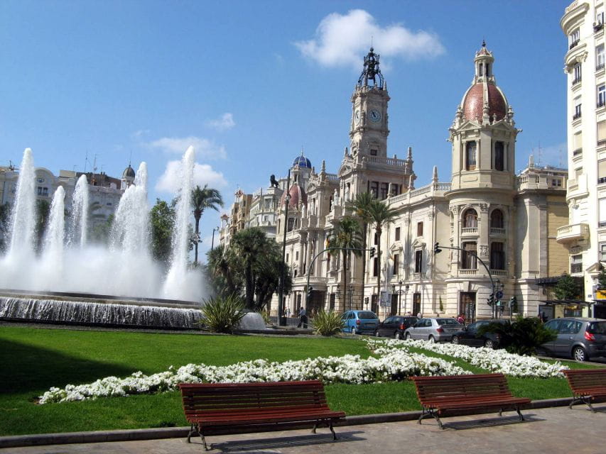Valencia: 3-Hour Guided City Sightseeing & Beaches Bike Tour - Tips for Your Tour