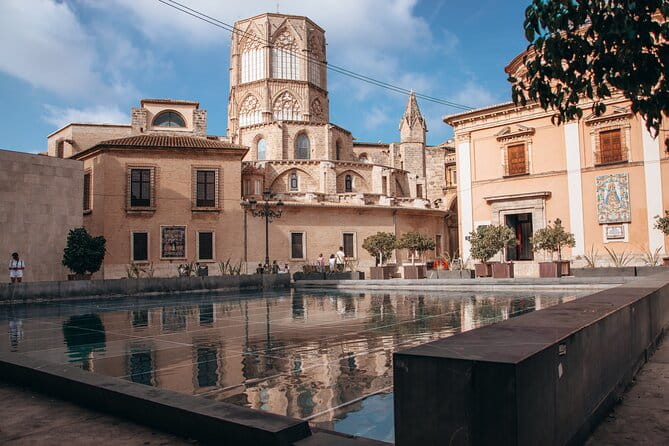 Valencia al completo en Bicicleta - Practical Details and Value