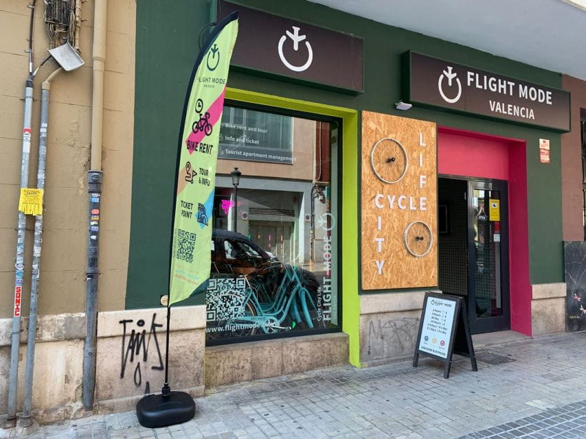 Valencia: Audioguide Eng,Esp,Ita + Bike All Day - Tips for Exploring Valencia