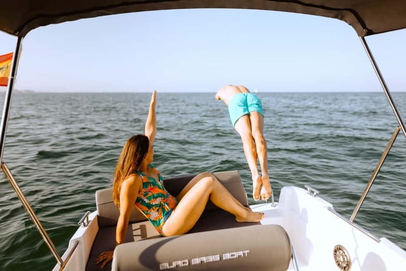 Valencia: Boat Rental without License - Exploring the Valencia Waters: What to Expect from Your Boat Day