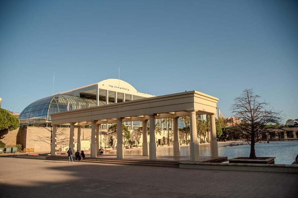 Valencia: City Bike Tour - Exploring Valencias Attractions